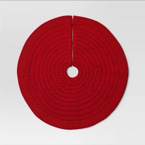 Centric Cable-Knit Tree Skirt from Wondershop